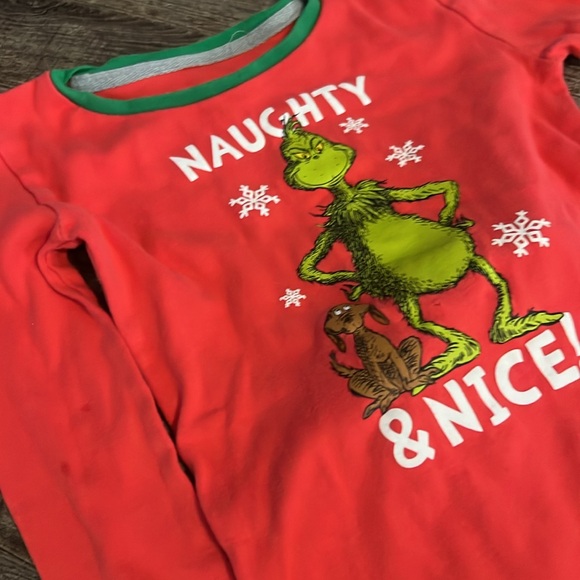 🎄 Lot of Christmas Pajamas (3 sets) - Picture 2 of 6